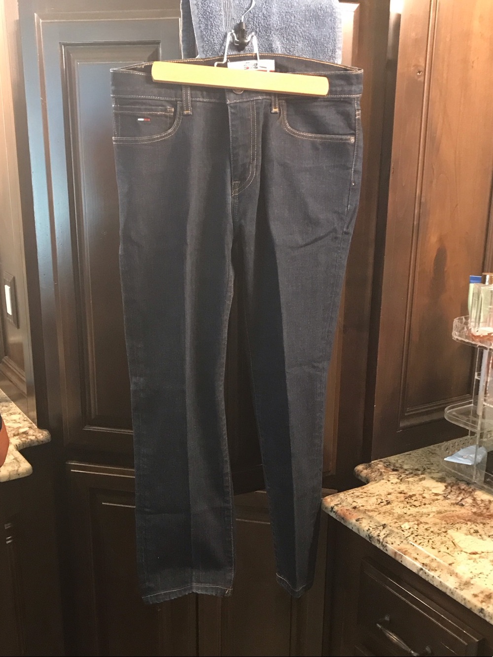 Tommy Hilfiger Slim Men’s Jeans in Dark Blue Denim